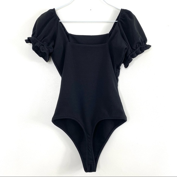 SHOW me your Mumu Baker Puff Sleeve Bodysuits In Black New with Tag - Picture 4 of 8